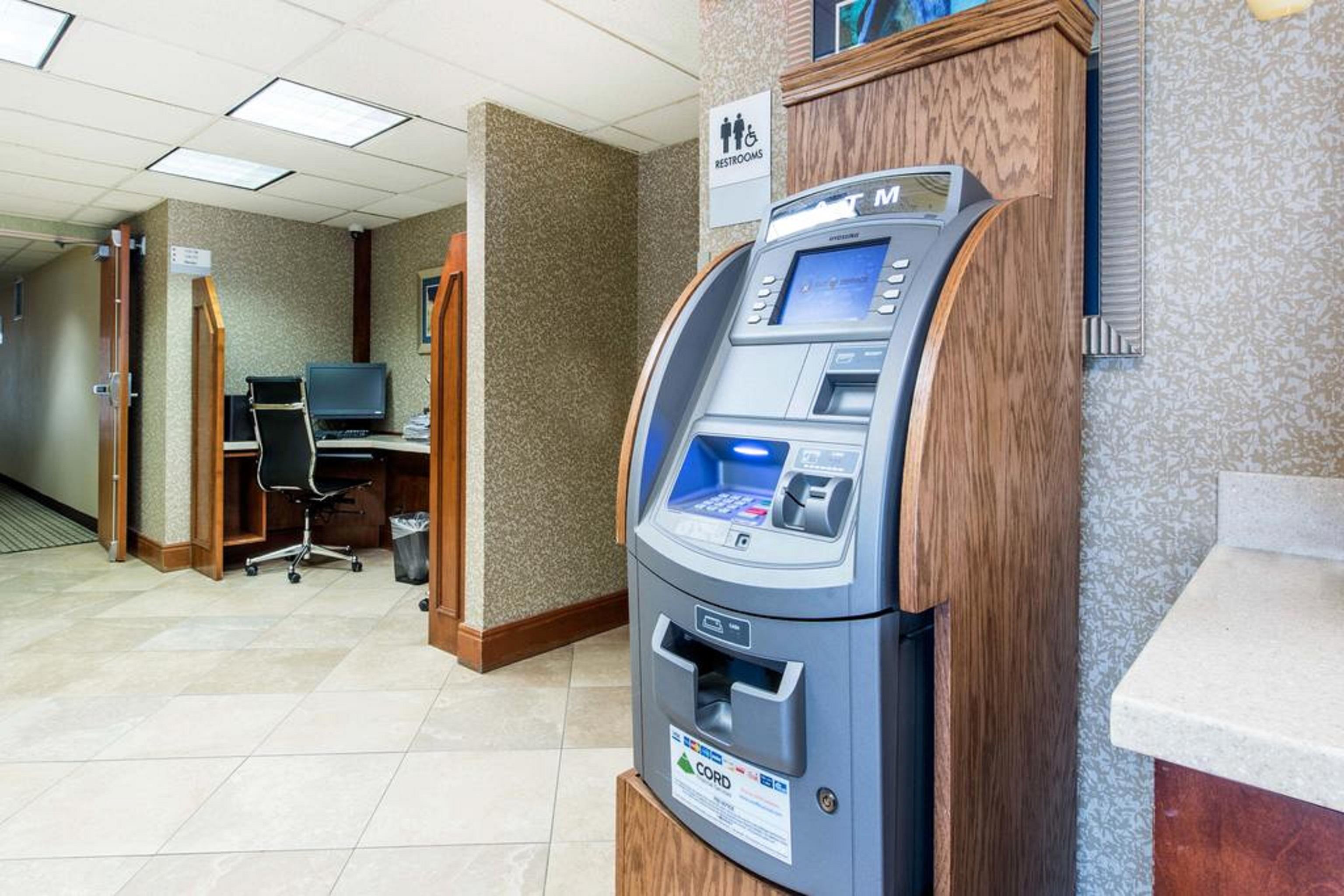 Clarion Inn Cranberry Township Εξωτερικό φωτογραφία