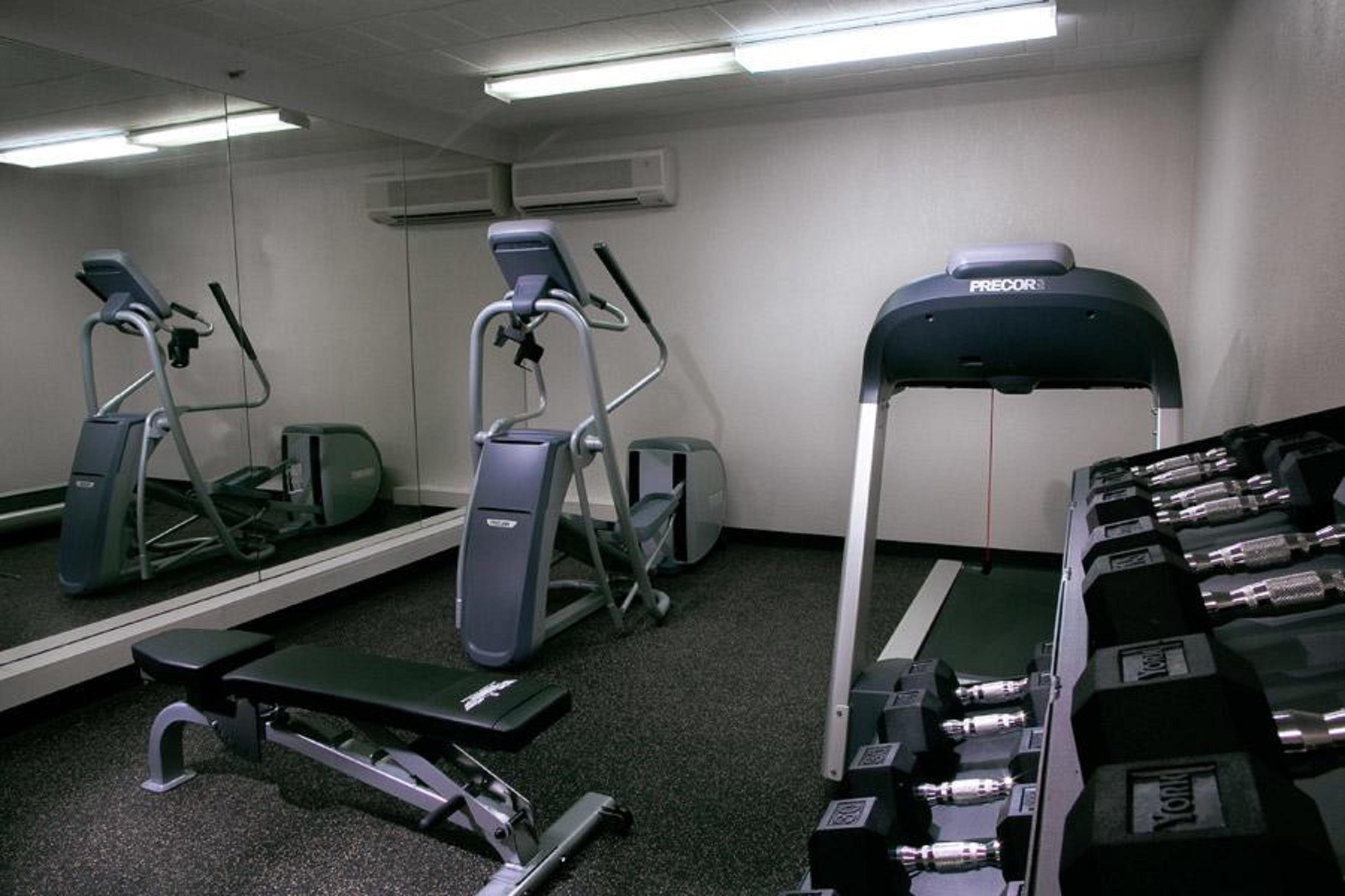 Clarion Inn Cranberry Township Εξωτερικό φωτογραφία