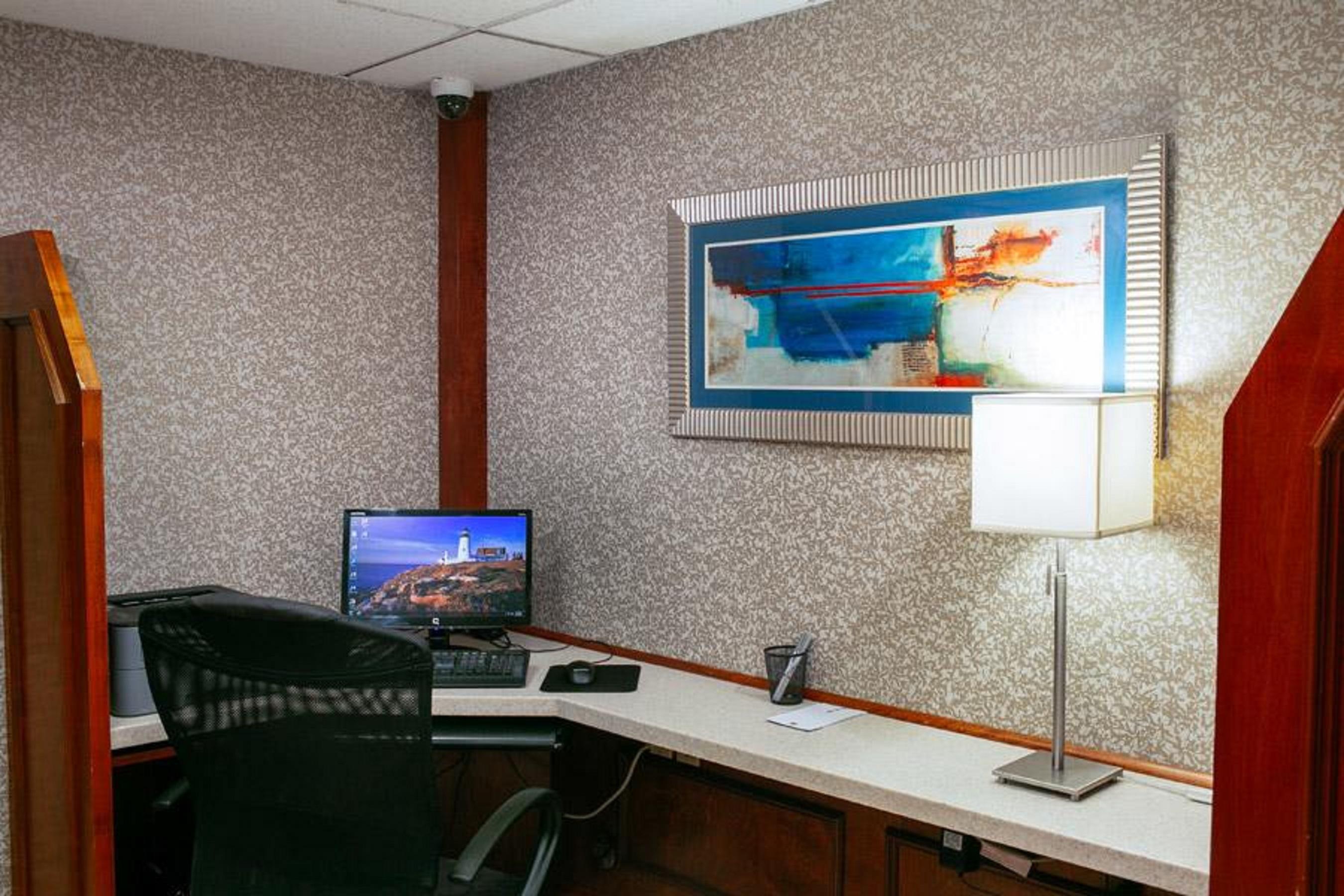 Clarion Inn Cranberry Township Εξωτερικό φωτογραφία