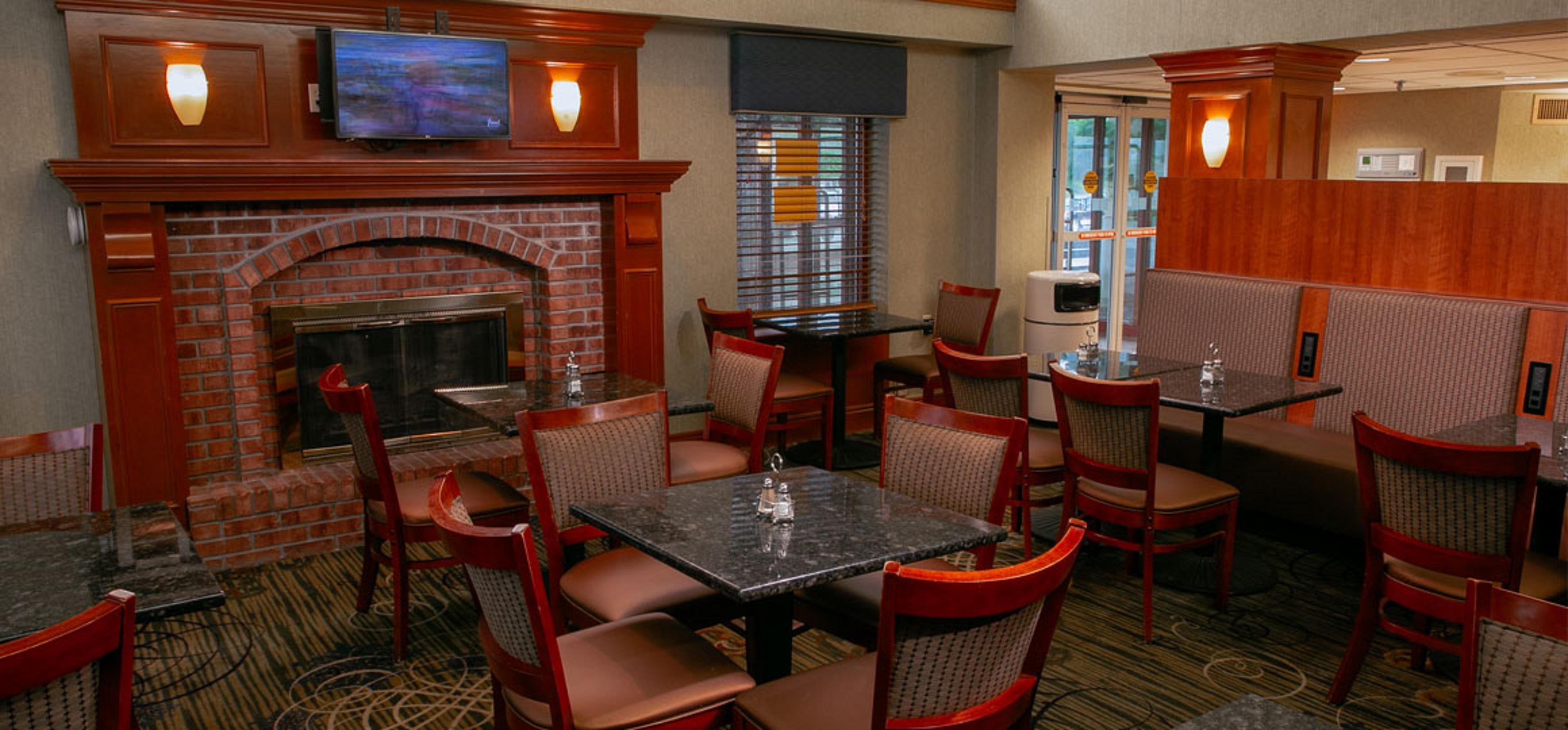Clarion Inn Cranberry Township Εξωτερικό φωτογραφία