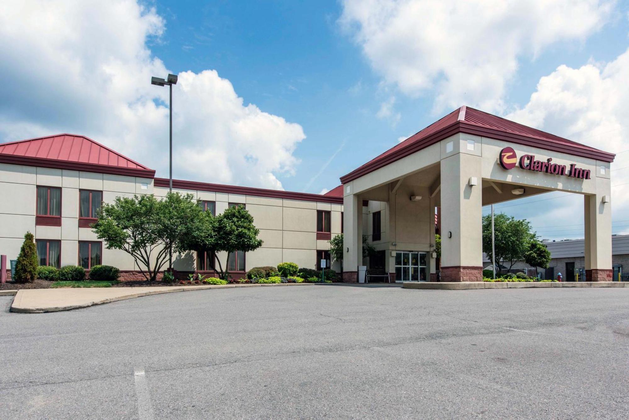 Clarion Inn Cranberry Township Εξωτερικό φωτογραφία