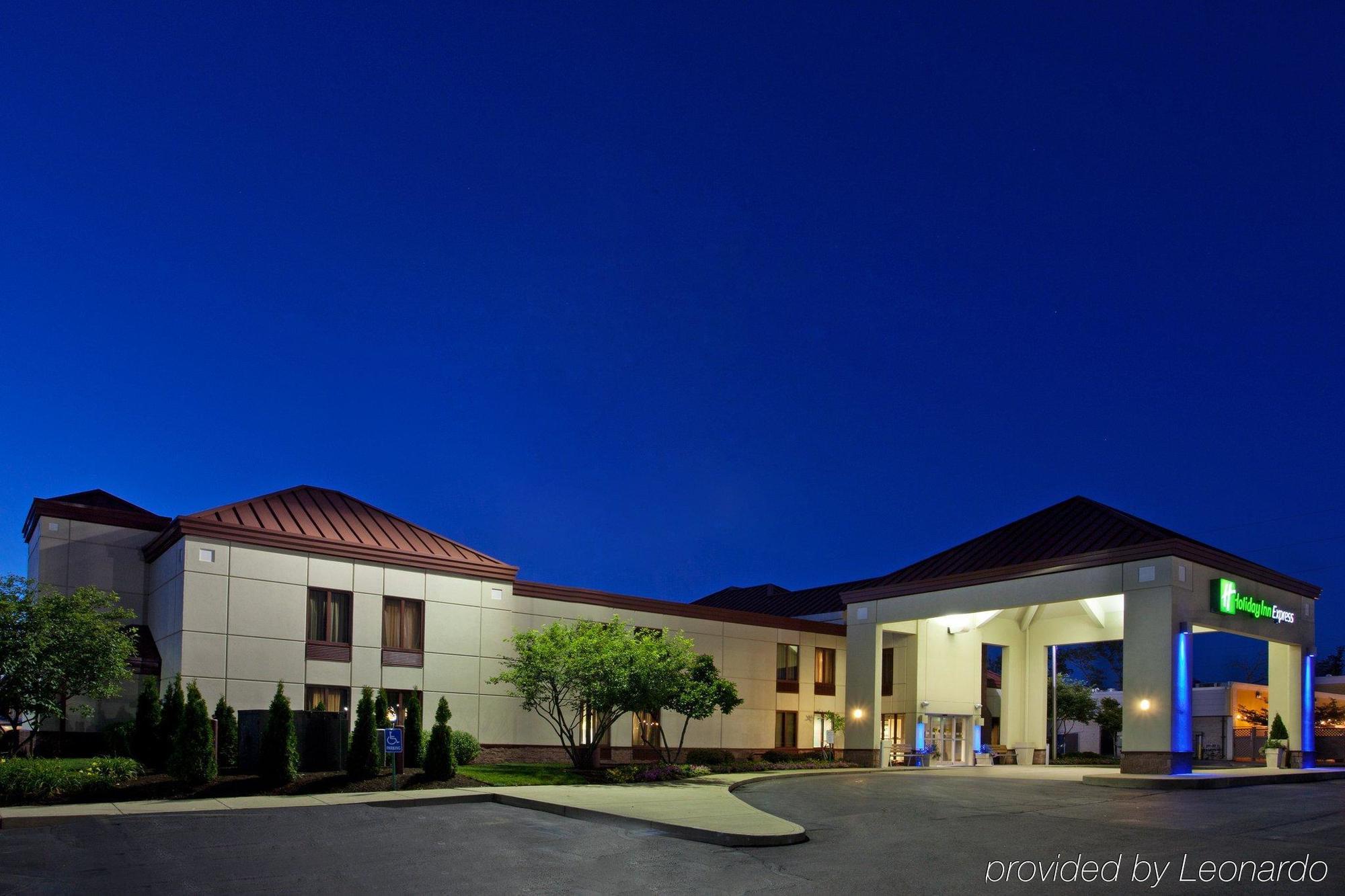 Clarion Inn Cranberry Township Εξωτερικό φωτογραφία
