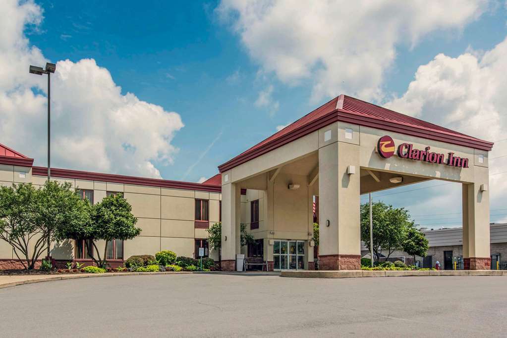 Clarion Inn Cranberry Township Εξωτερικό φωτογραφία